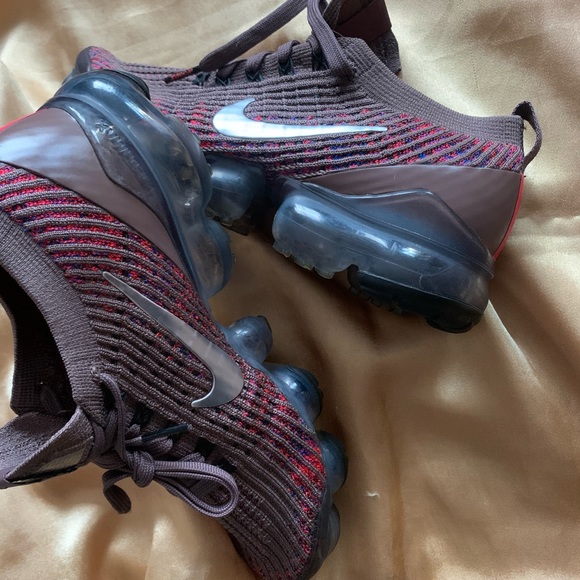 Nike Air Max. Like new, worn only a few times. - Picture 9 of 9